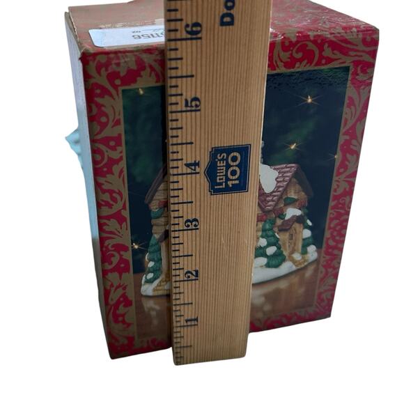 Vintage Wedgwood Christmas Ornament "A Partridge in a Pear Tree" - Picture 8 of 8